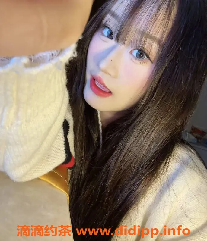 厦门楼凤-湖里五缘湾飞飞鱼，18岁嫩妹外出服务