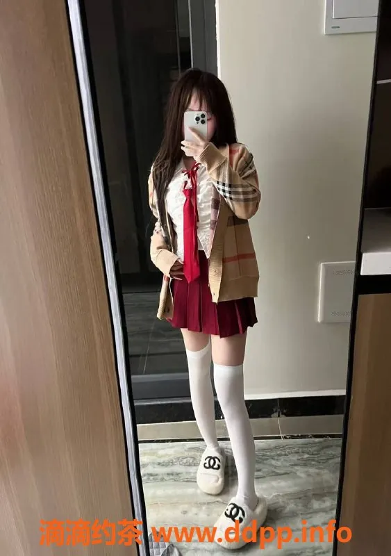 厦门楼凤-湖里五缘湾飞飞鱼，18岁嫩妹外出服务