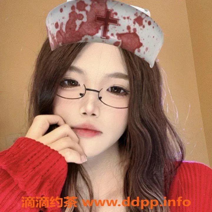 杭州楼凤-西湖嫩妹萱萱，1000P舌吻服务等你来