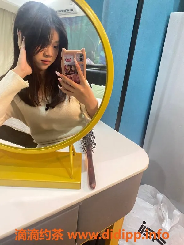 武汉楼凤-洪山区小依，修车600p，超值体验！