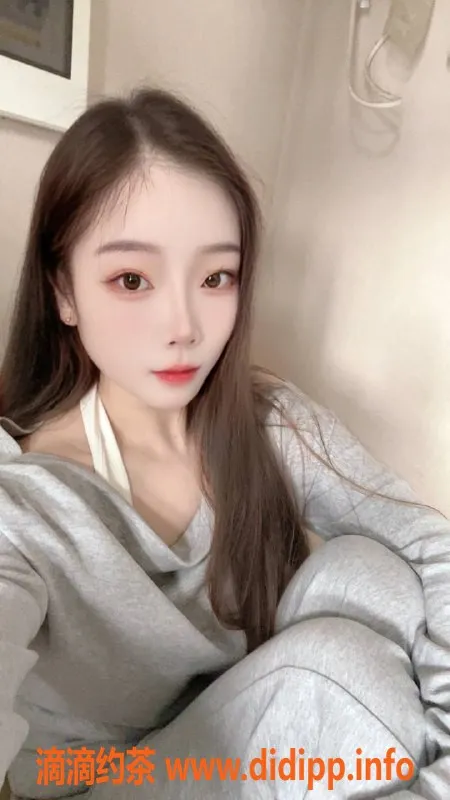 广州楼凤资源信息,佛山吖吖，蛇吻服务，600起