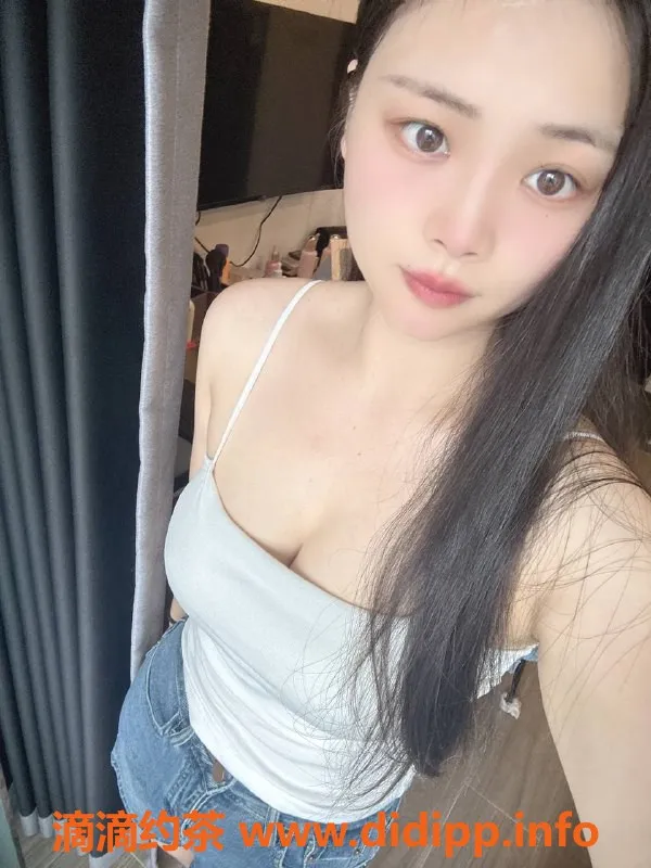 杭州楼凤资源信息,温柔可爱小妹，167cm D罩杯，800元起