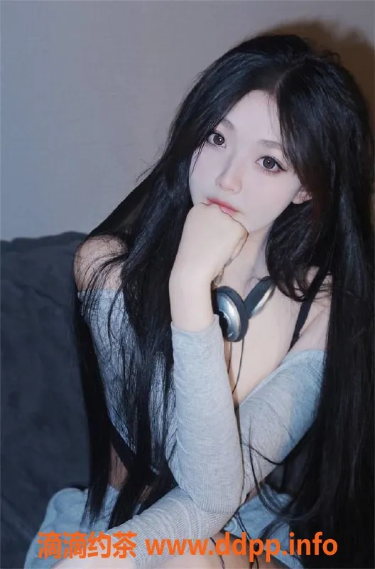 杭州楼凤-五堡嫩妹妮妮，白嫩大长腿，服务偏贵