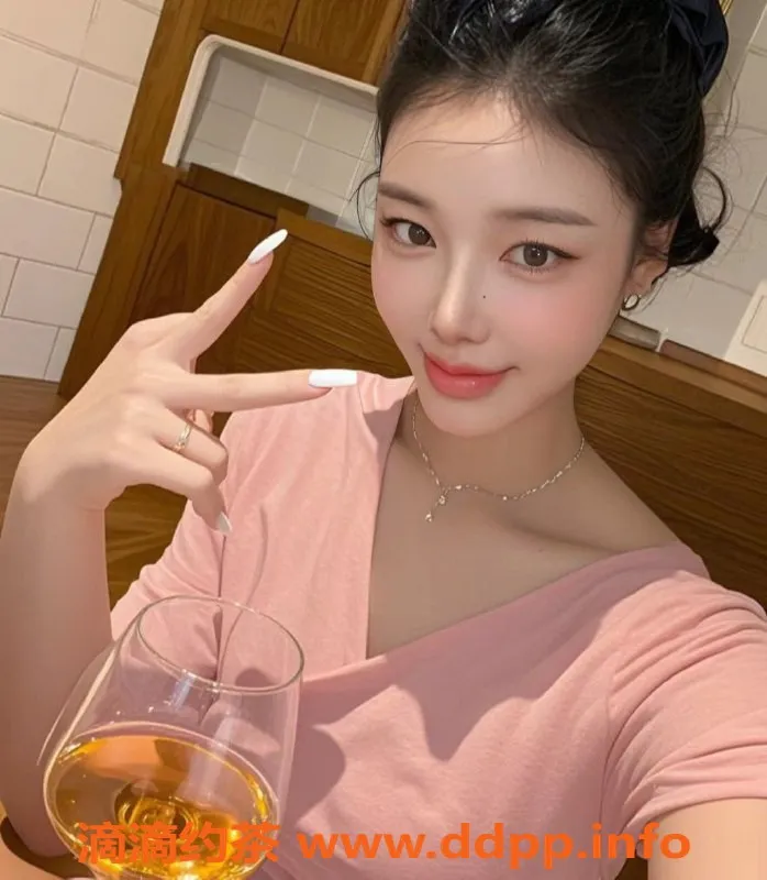 上海楼凤-徐汇陌汐儿，172cm天然36D，陪浴服务1000元起