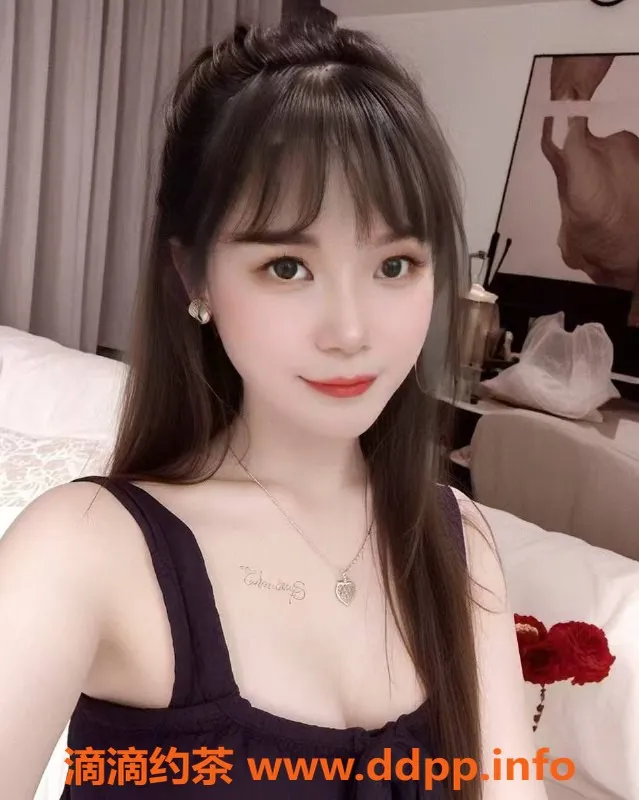 成都楼凤-成华区琴琴，28岁少妇，D杯服务超棒