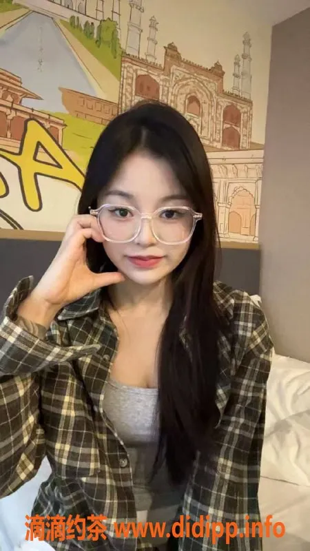 广州楼凤-海珠嫩妹小可爱，600元一小时服务