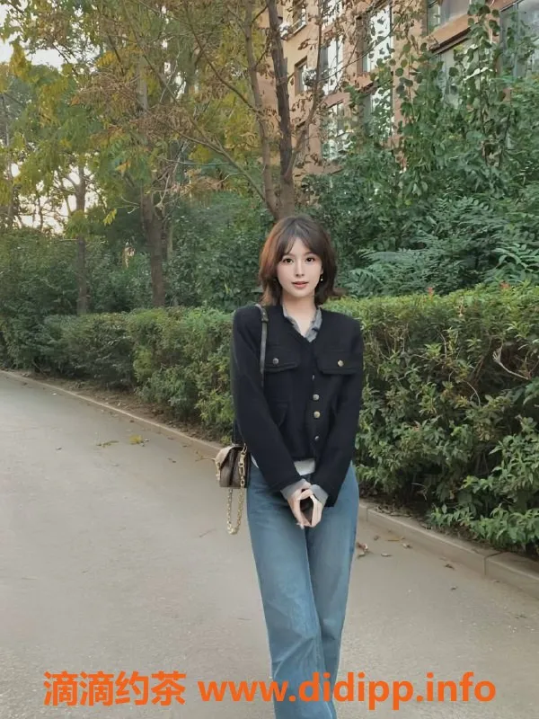 杭州楼凤-拱墅徐一一，1500元御姐服务，热情舌吻！