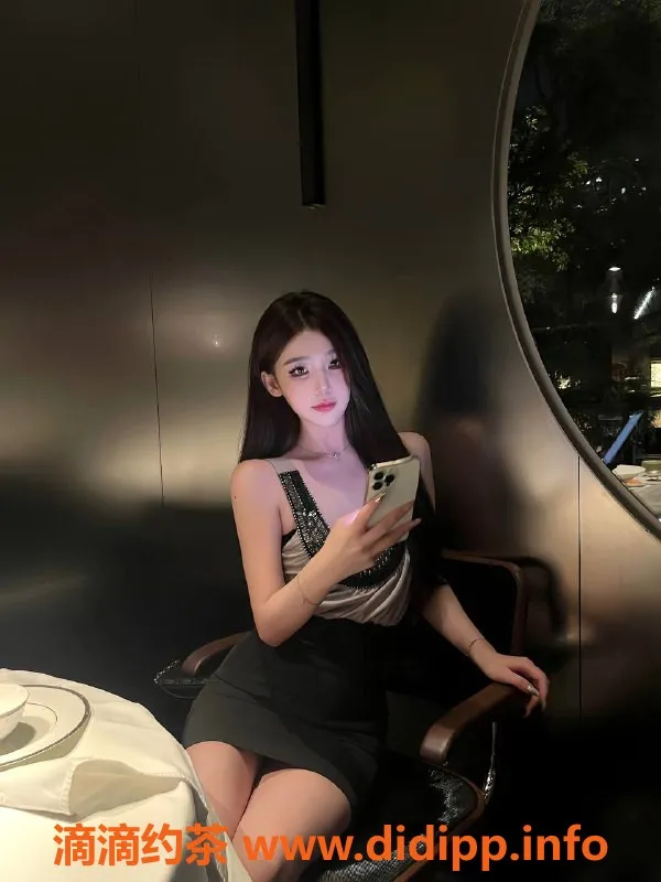 广州楼凤-天河御姐倪儿，夜课25PP，长腿诱惑等你体验