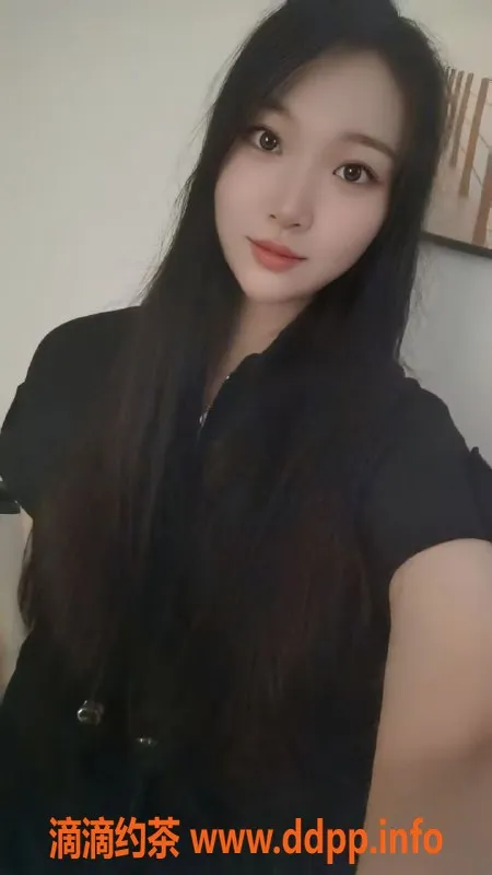 深圳楼凤-龙岗妍妍，23岁165cm，夜课超值体验！