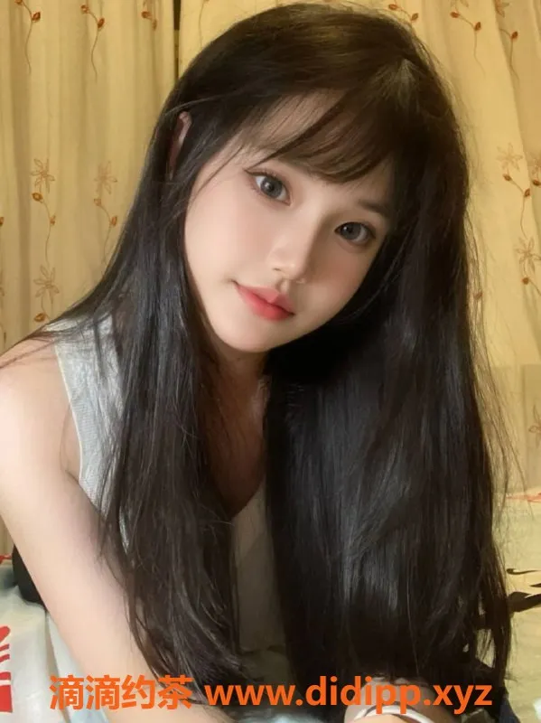 广州楼凤-白云郑大钱，嫩妹大胸8P鸳鸯浴等你来体验