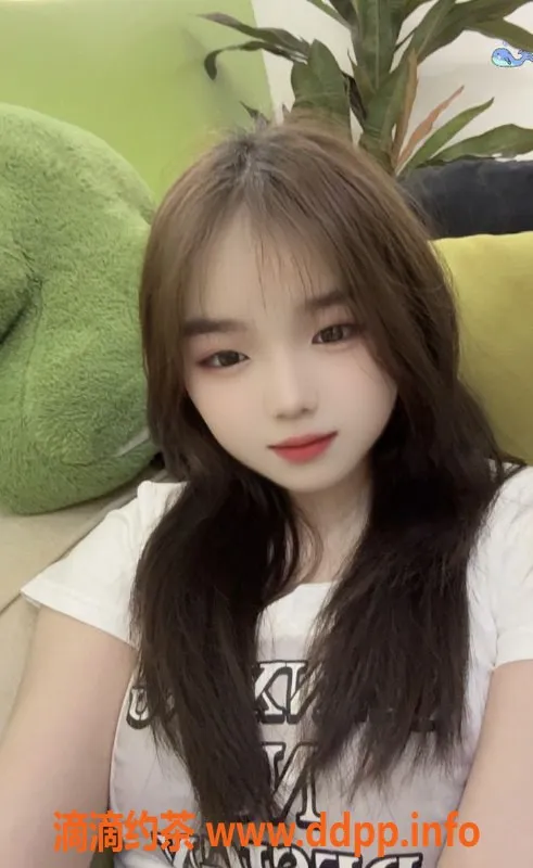 广州楼凤资源信息,天河嫩妹容宝，7P舌吻服务等你来体验！