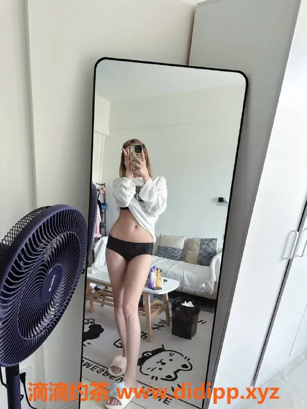 成都楼凤-成华区言言少妇服务，课时费500元起