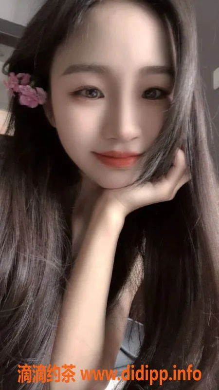 成都楼凤-东城印象#小雨 25岁排骨精 5P超值推荐