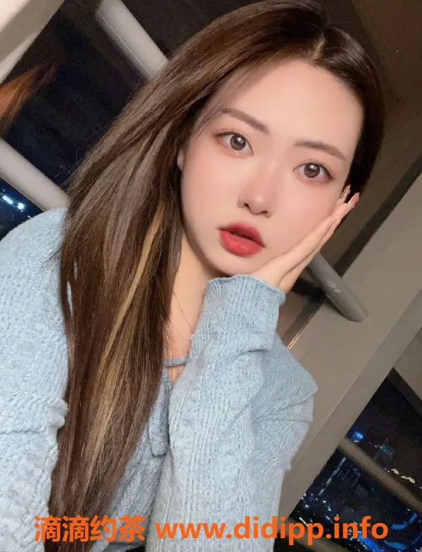 广州楼凤-荔湾小叮当，700元69p，1300元pp，绝对值得！