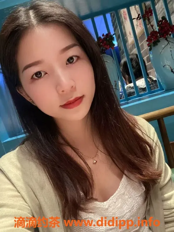 广州楼凤-天河甜甜，6P御姐提供鸳鸯浴服务