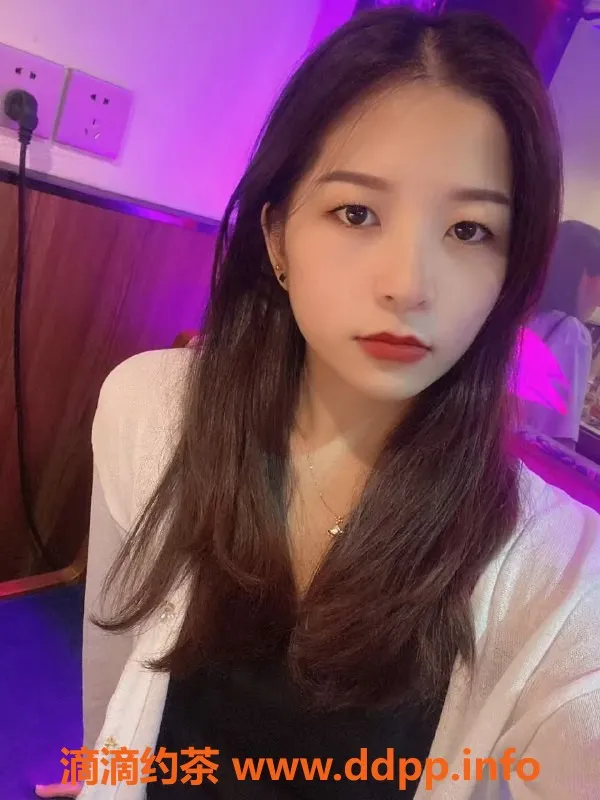 广州楼凤-天河甜甜，6P御姐提供鸳鸯浴服务