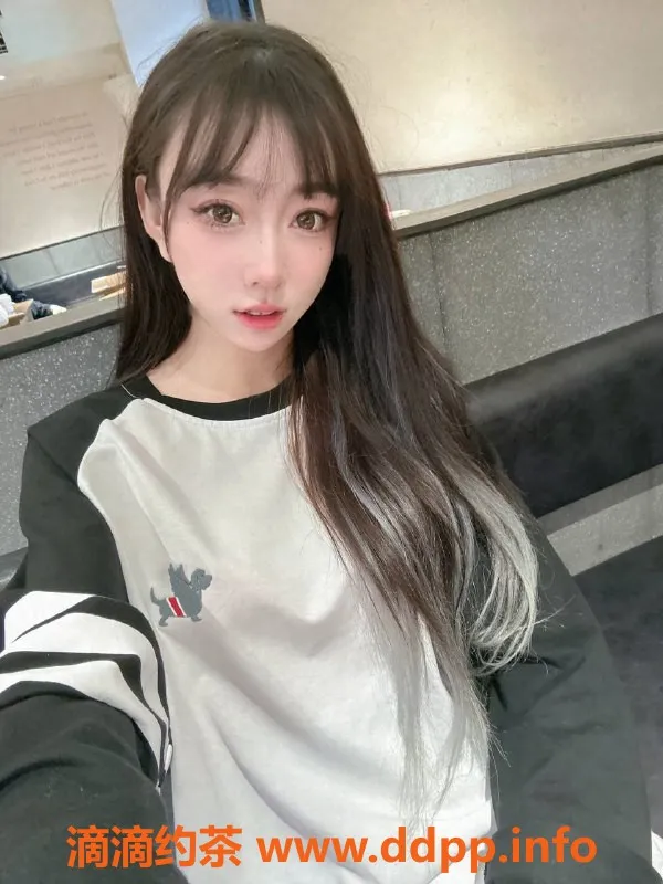 郑州楼凤-郑州嫩妹灵灵，19岁170cm超高颜值