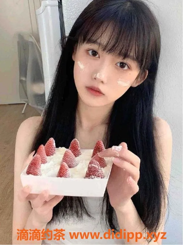 重庆外围-重庆发财妹楼凤18-25岁，多种服务任你选