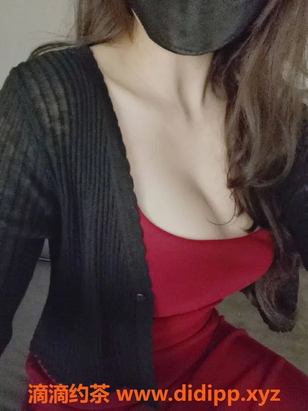 西安楼凤-九儿 25岁 165cm 51.5KG 专业服务 热情妩媚