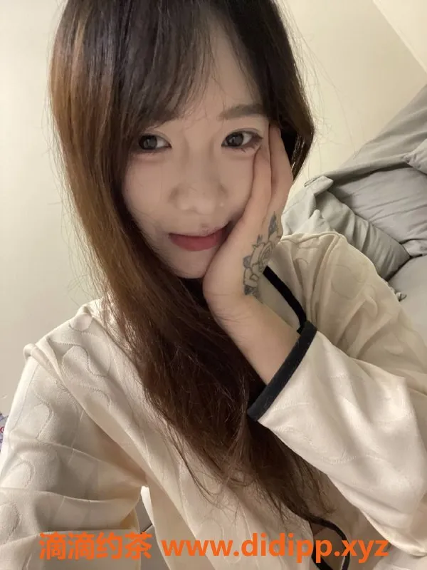 长沙楼凤-雨花区玉儿，600元起，69、胸推服务等你来体验