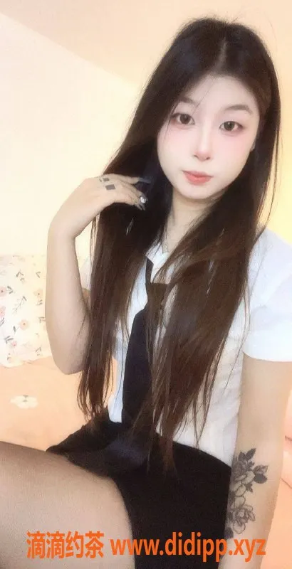 上海楼凤-普陀西西，168cm身材优雅，900元快享服务