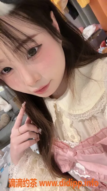 成都楼凤资源信息,武侯区高评分嫩妹小佳，700元60分钟服务