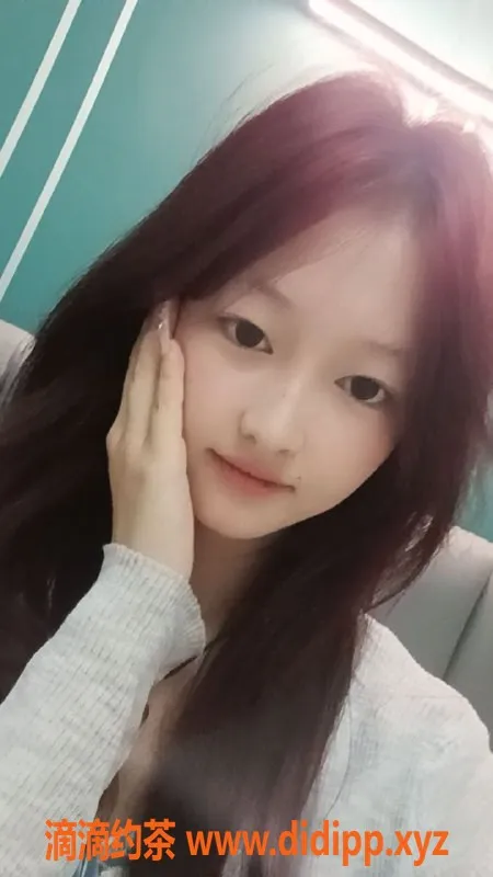 杭州楼凤-拱墅嫩妹蒙蒙，900元超值服务等你来享