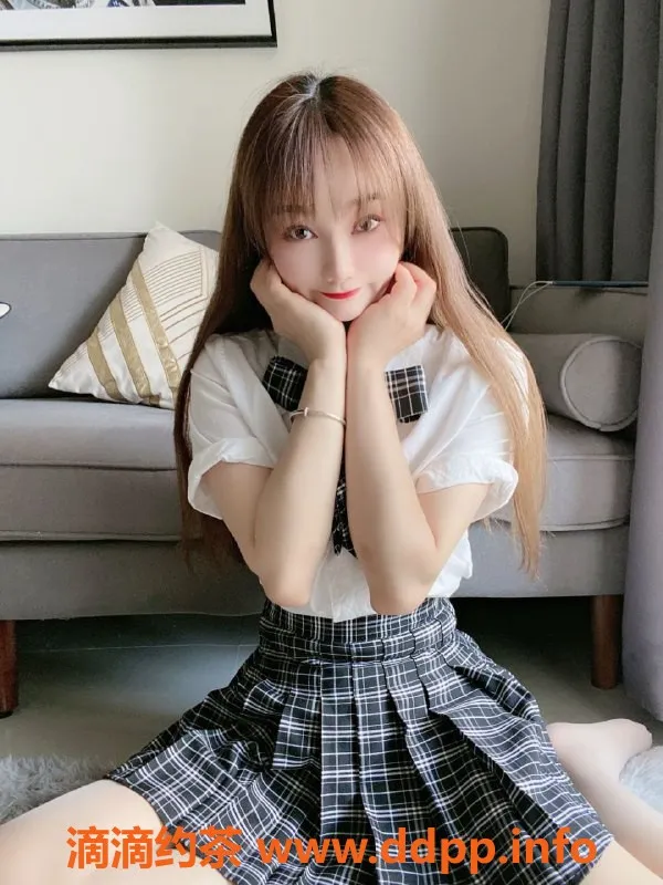 广州楼凤-天河御姐朵朵，18P超值舌吻服务