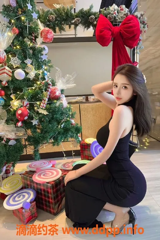 杭州楼凤-杭州甜笑笑，22岁D罩杯美少女，价格亲民