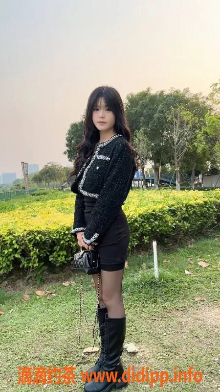 广州楼凤资源信息,荔湾御姐萤宝，69p只需700元！