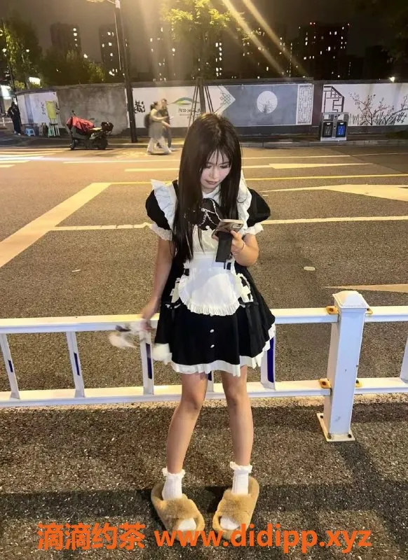 杭州楼凤资源信息,拱墅猫咪，嫩妹舌吻69互舔，性价比高