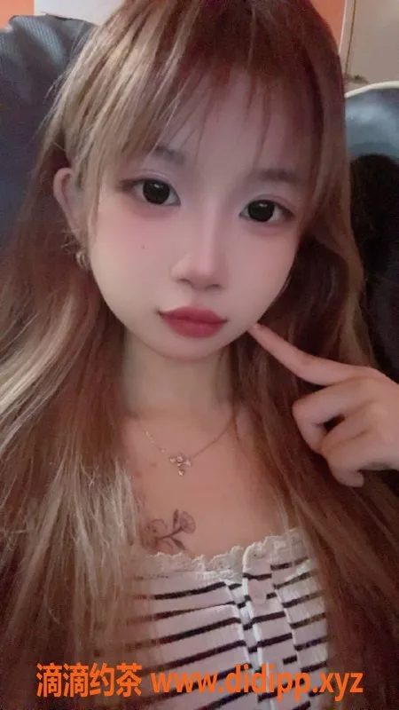 杭州上门服务-上城区嫩妹小可爱，800元起享舌吻与69互舔