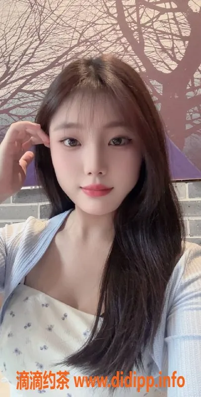 广州楼凤资源信息,天河嫩妹思琪，7P超值大胸舌吻服务