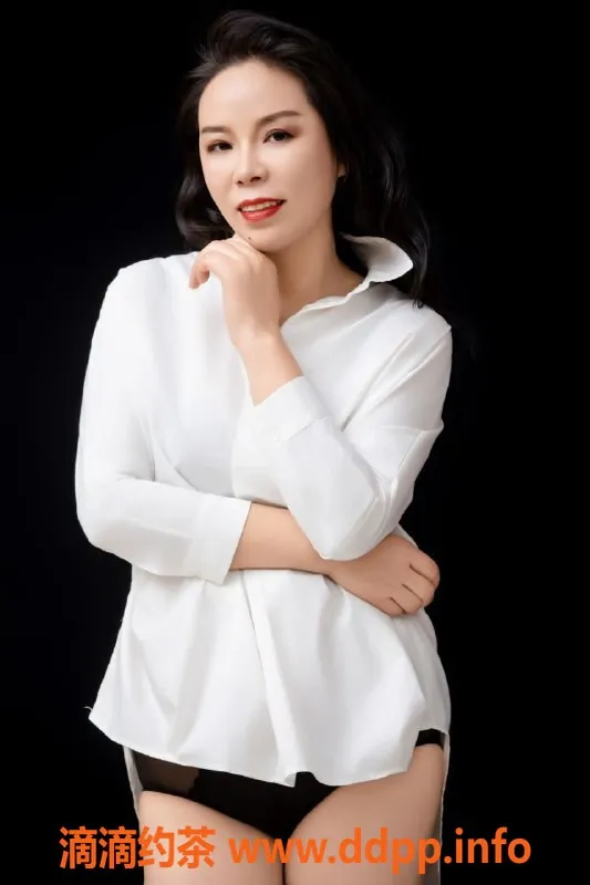 北京楼凤资源信息,朝阳二妞，33岁165cm温柔服务，8p起