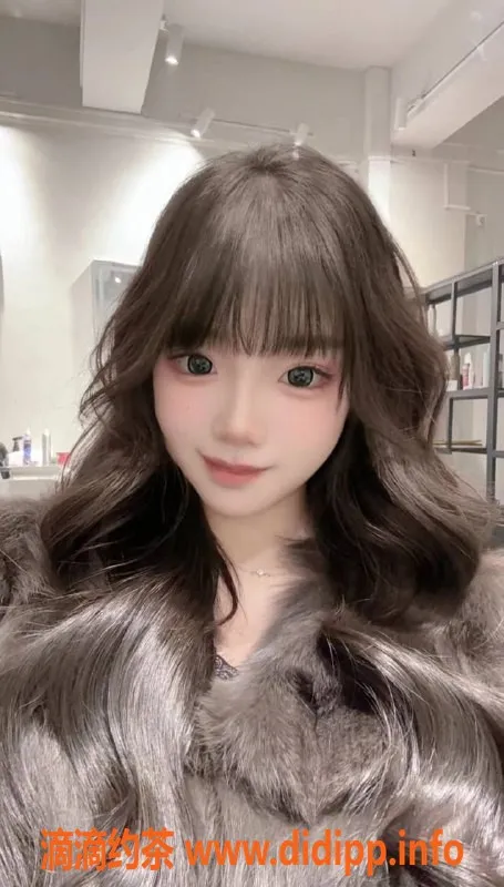 广州楼凤-白云欣小萌，嫩妹夜课仅需6P