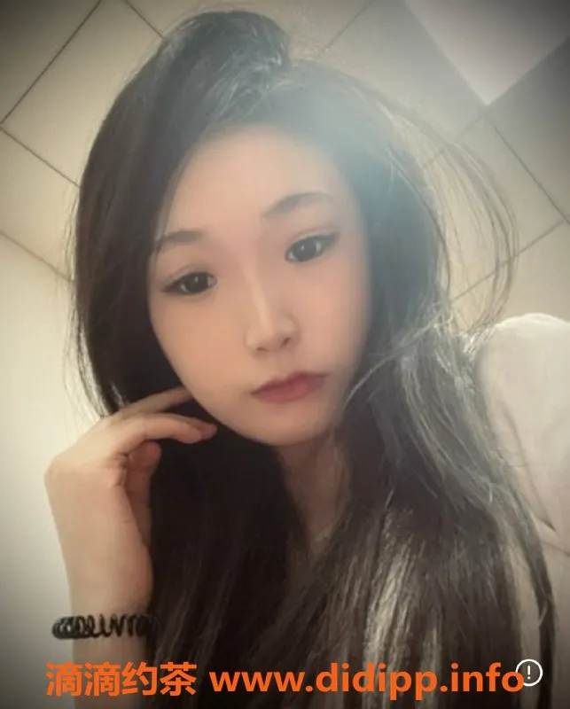 南昌上门服务-西湖萱萱，19岁B罩杯，调情包夜仅需500p