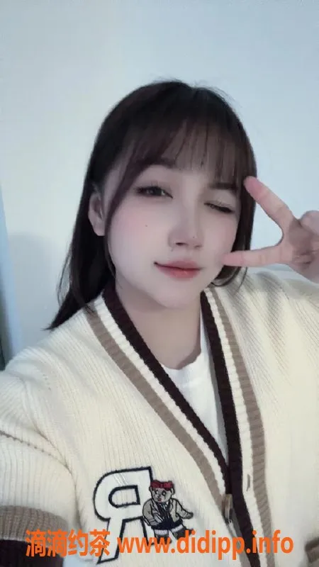 广州上门服务-天河小小，800p舌吻上门服务等你来体验