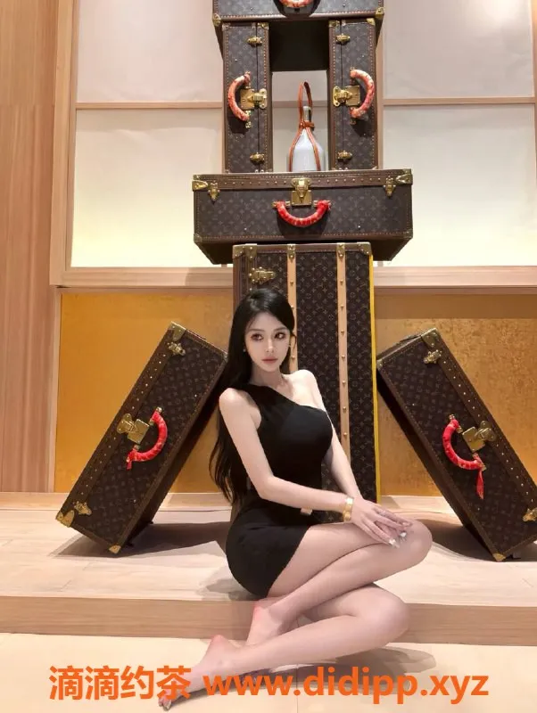 广州楼凤资源信息,天河琪贝贝，课费1800元，3200元pp