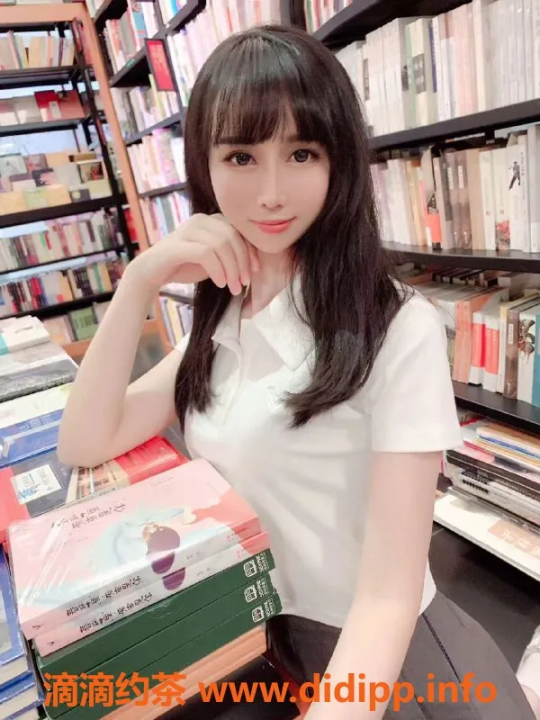 成都楼凤资源信息,郫都区瑄瑄，400/700制服诱惑服务