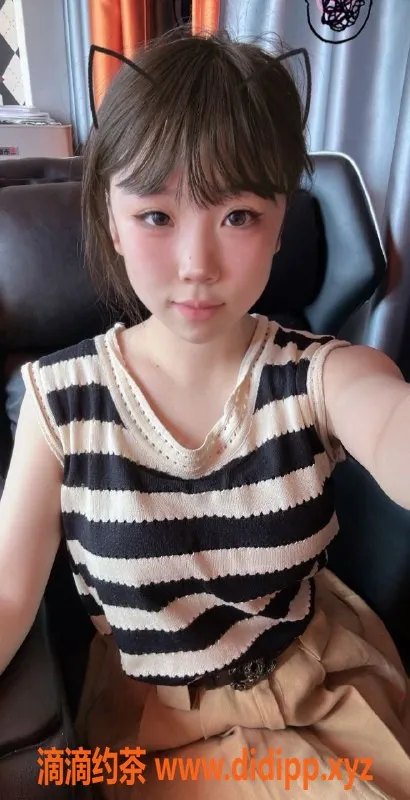 成都楼凤资源信息,成华区17岁小白虎，身高160，性价比超高