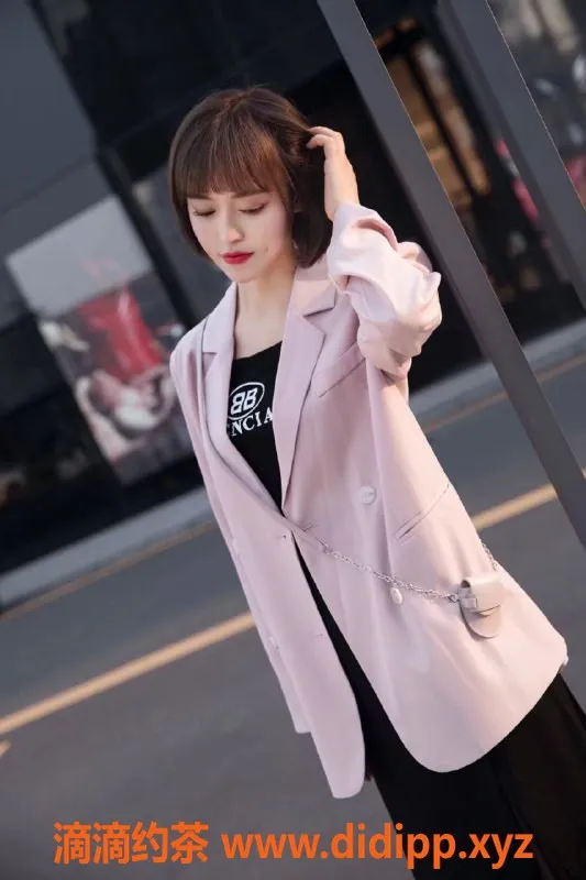 成都楼凤-成华区御姐控，芒果170高D，7P服务