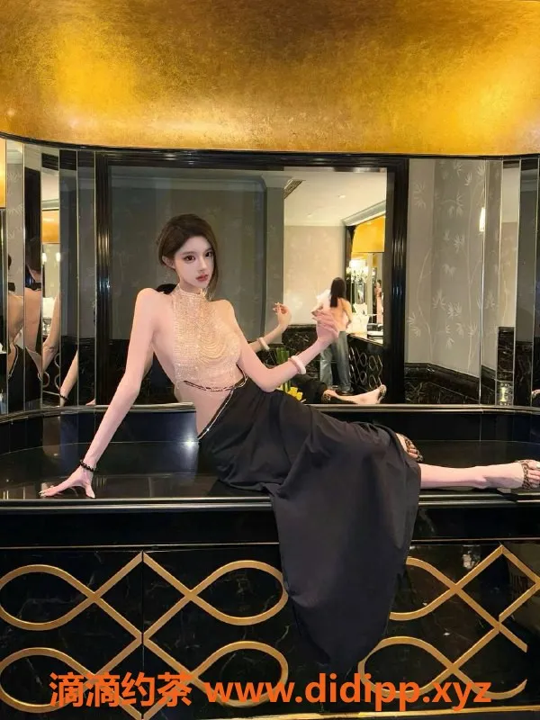 深圳楼凤-福田高端极品叶灵儿，20岁176cm身材完美