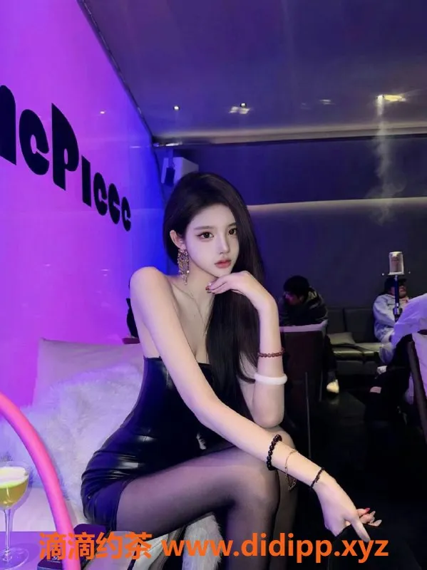 深圳楼凤-福田高端极品叶灵儿，20岁176cm身材完美