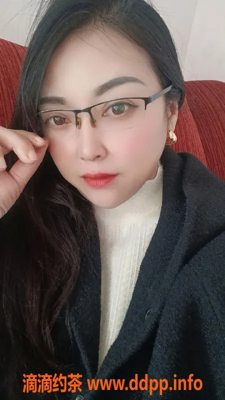 广州楼凤-白云妞妞，600元福利视频套餐，少妇魅力无限