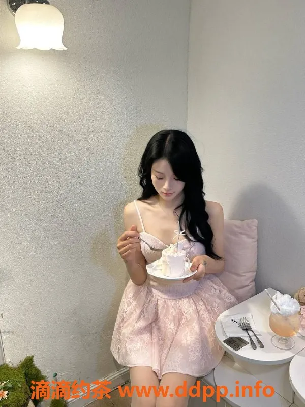 广州楼凤-天河御姐宋宋，8P鸳鸯浴等你体验！