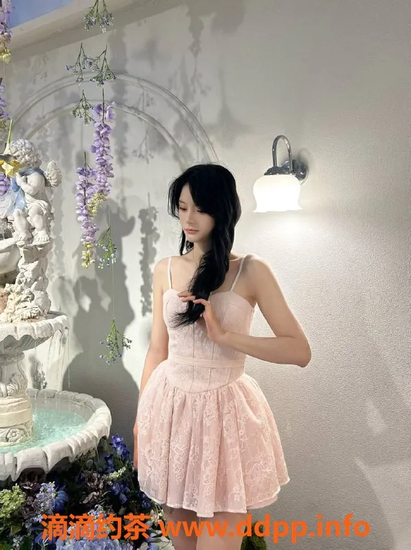 广州楼凤资源信息,天河御姐宋宋，8P鸳鸯浴等你体验！