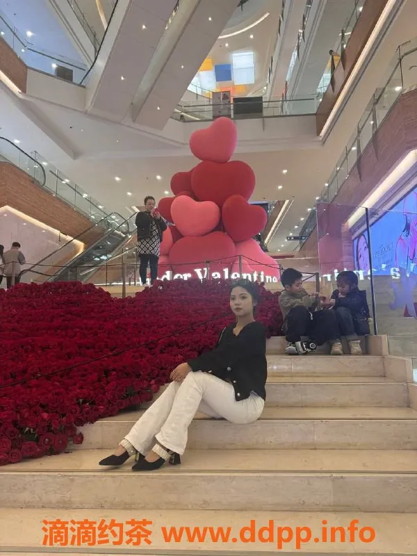 广州楼凤-花都嫩妹婷婷，700元一晚，视频验证