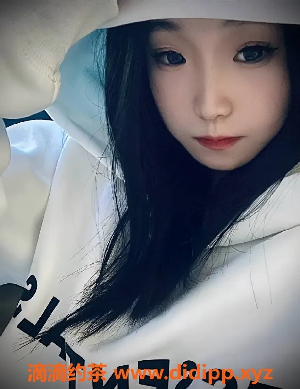 南昌上门服务资源信息,西湖嫩妹萱萱19岁，身高160cm，500起价