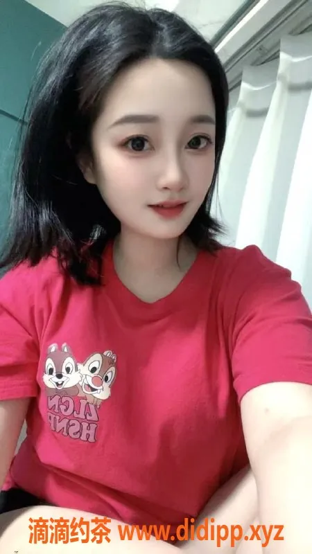 杭州楼凤-上城小艺，800元Kiss，巨乳御姐任你享受