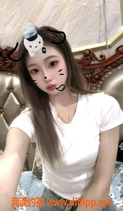 厦门楼凤-思明依诺嫩妹，600元享受陪浴服务